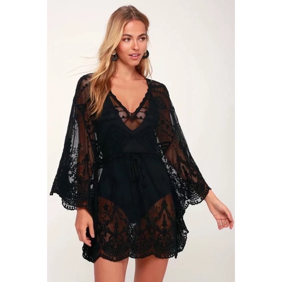 SOLD OUT CLEARANCE Scalloped Sheer Mesh Embroidered Coverup Tunic - Picture 3 of 8